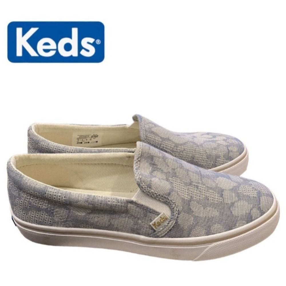 KEDS Jump Kick Women's Slip On Leo Blue Sneakers NEW 11